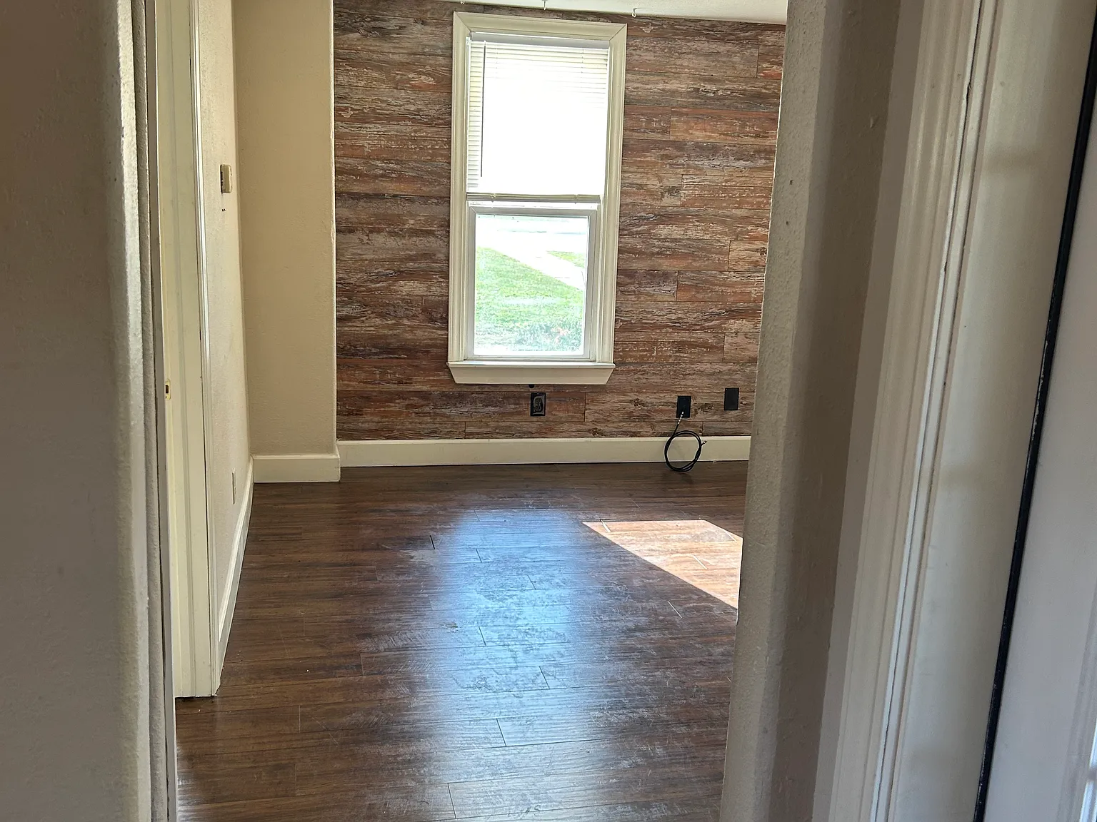 2 bed, 656 sqft, $1,000 — Photo 2