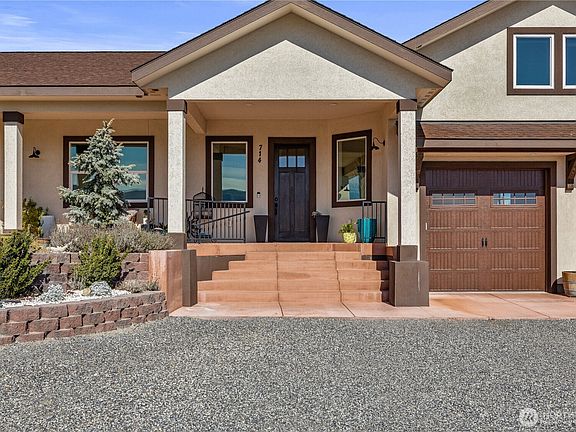 3rd image of 714 Sunset Boulevard SW