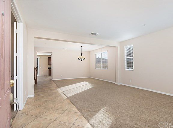 4th image of 4973 Glenwood Ave