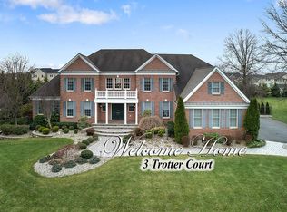 3 Trotter Ct, Monroe Township, NJ 08831