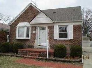 13260 Netherwood St, Southgate, MI 48195
