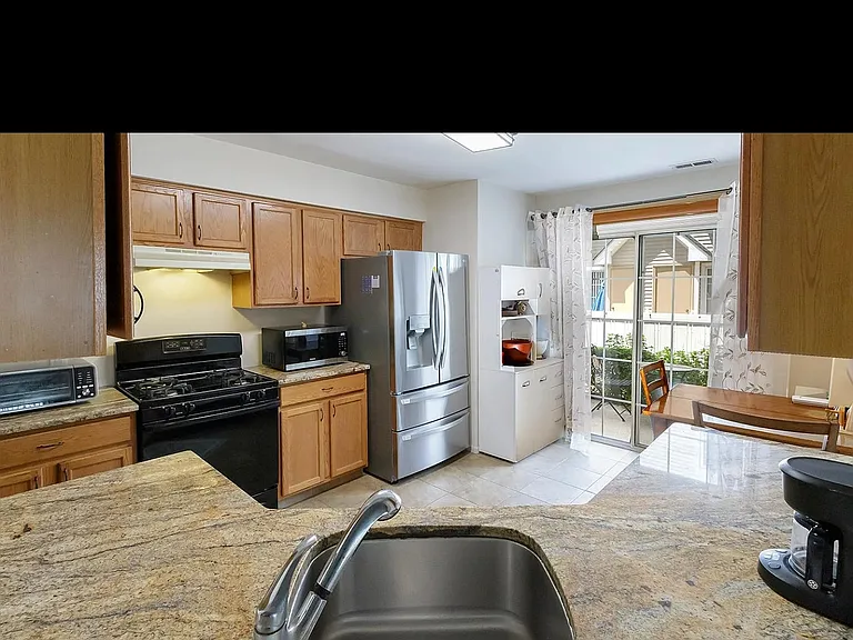 6404 Preston Way — Photo 19