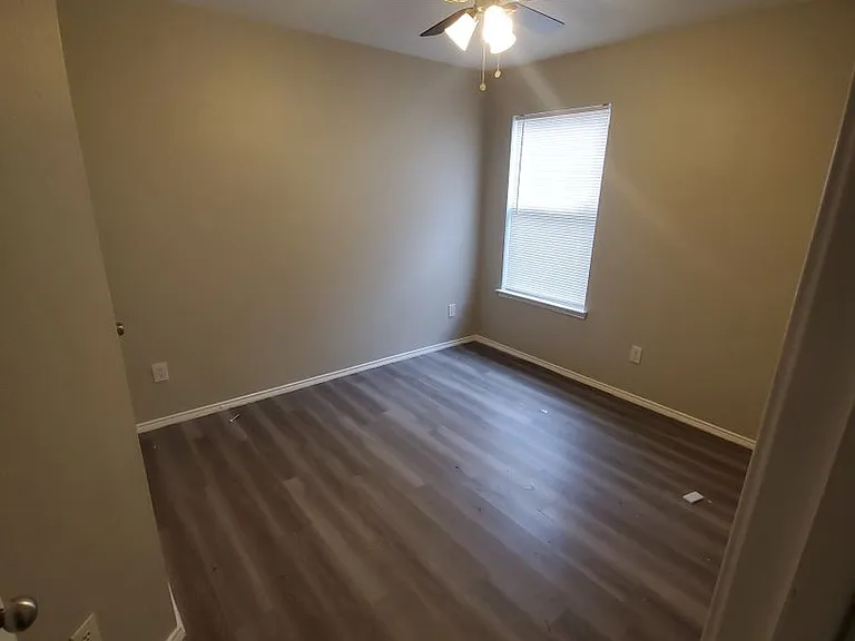 3025 Saint Ursula Dr — Photo 4