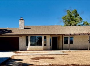 12994 Iroquois Rd, Apple Valley, CA 92308