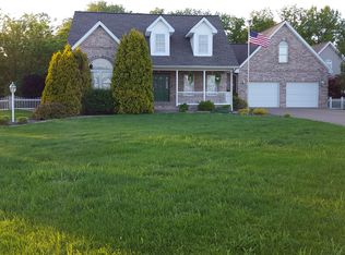 708 N Meadowland Dr, Rockport, IN 47635
