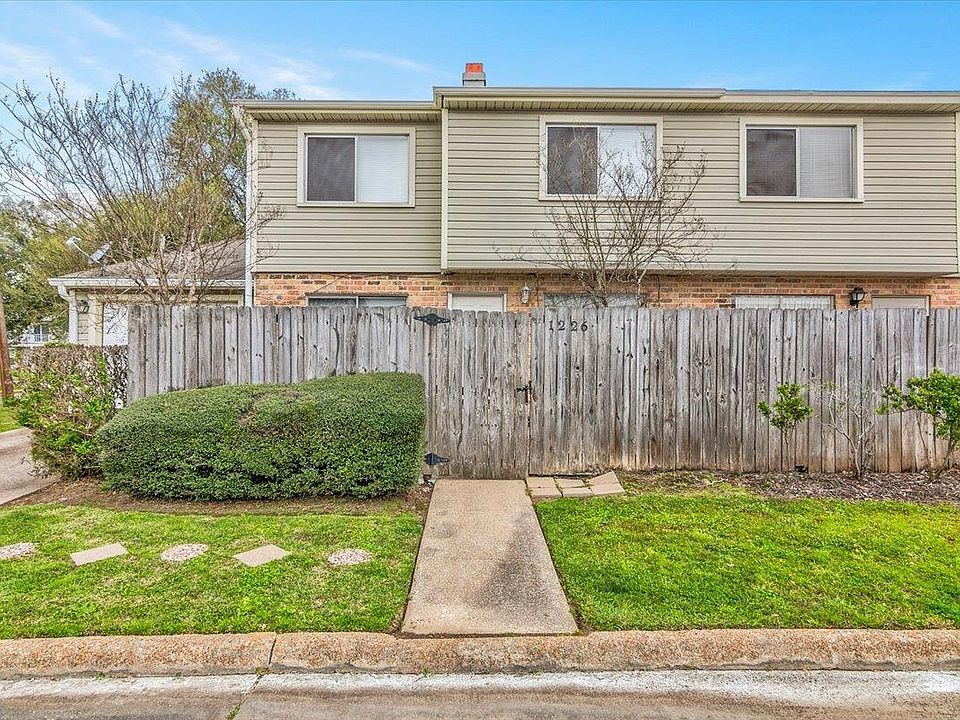 1st image of 1226 Park Meadow Dr