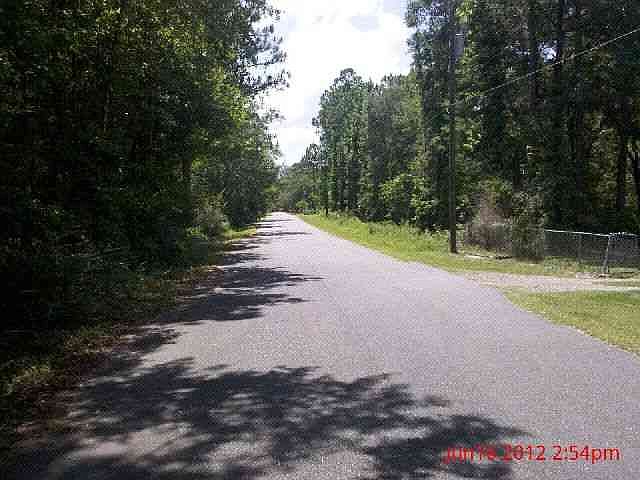 2nd image of Pinewood St