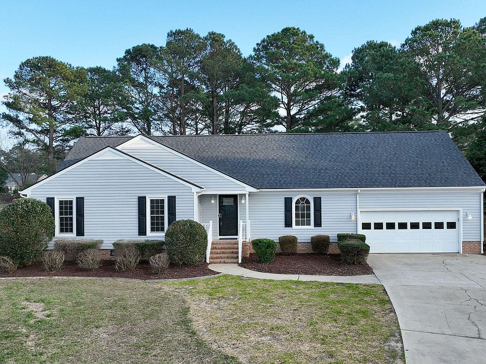 1st image of 107 Farrington Place