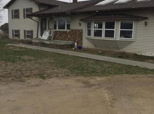 5141 Mowerson Rd, Brown City, MI 48416