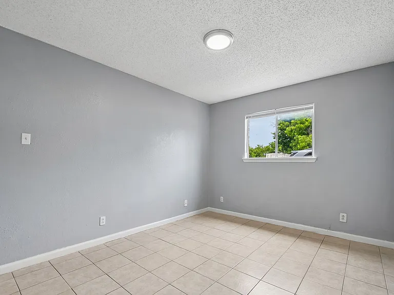Sunrise Villas — Photo 52