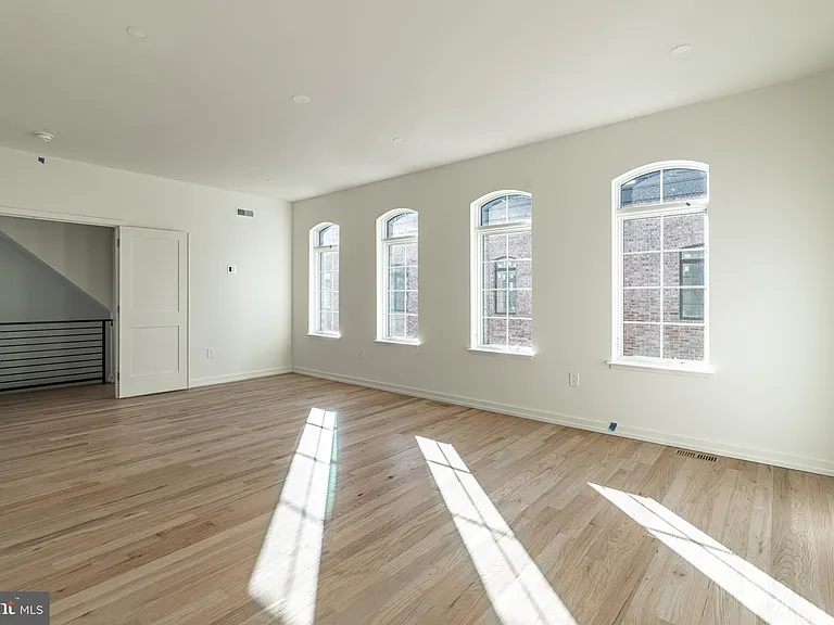 2423 Innovator Way — Photo 16