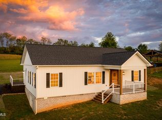 1344 Timber Ridge Rd, Bluff City, TN 37618