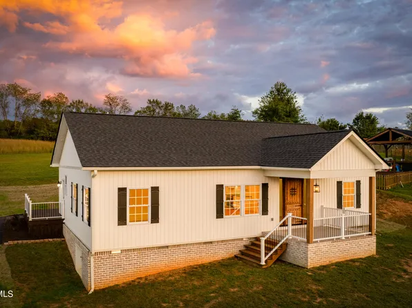 1344 Timber Ridge Rd, Bluff City, TN 37618