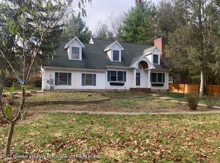 7626 Oakview Dr, Owosso, MI 48867