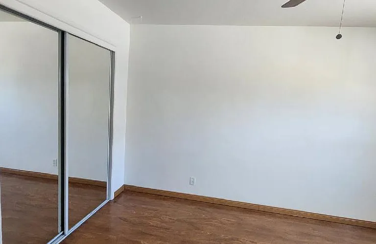 1416 E Orange St — Photo 9