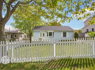 11 Atlantic Dr, Sound Beach, NY 11789