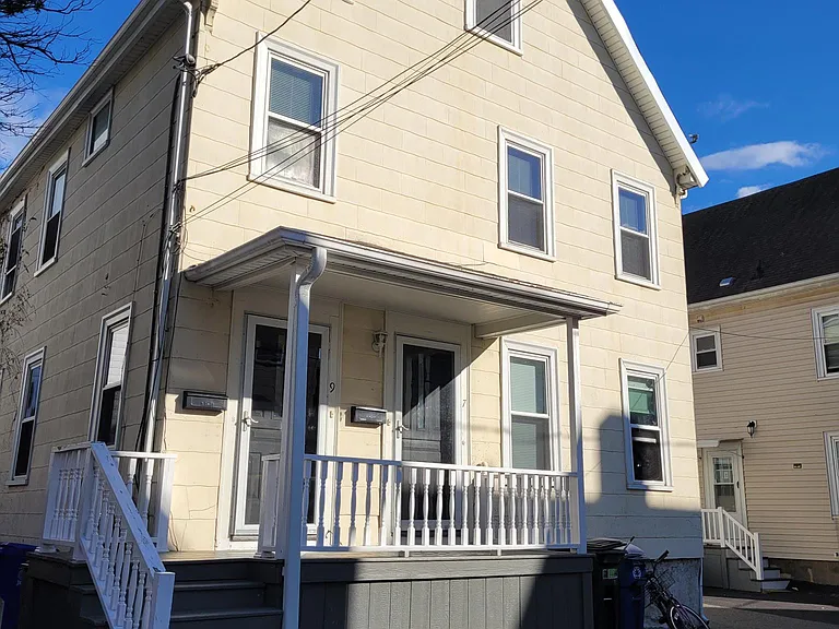 9 Shawmut Ter — Photo 30