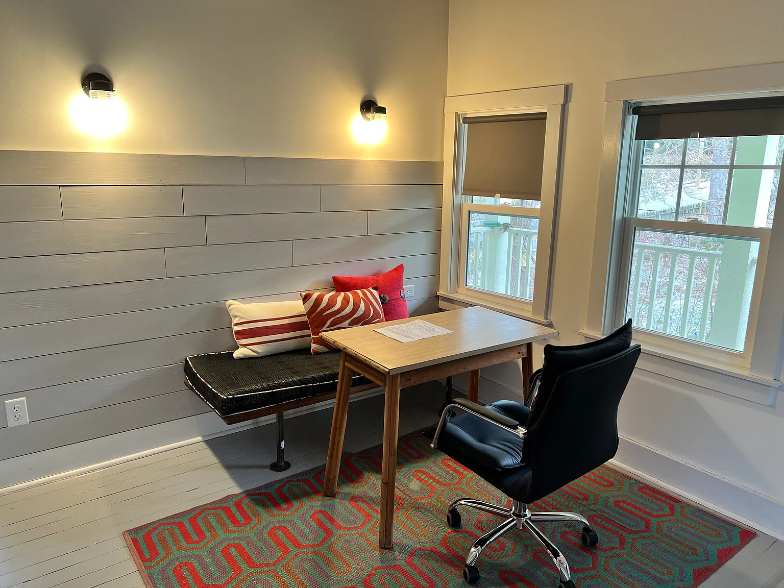 Studio, 450 sqft, $1,695 — Photo 3