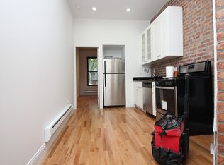 21 Adelphi St #1F, Brooklyn, NY 11205