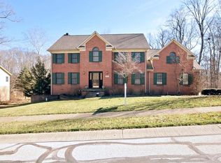 1107 Timber Climb Dr, Avon, IN 46123