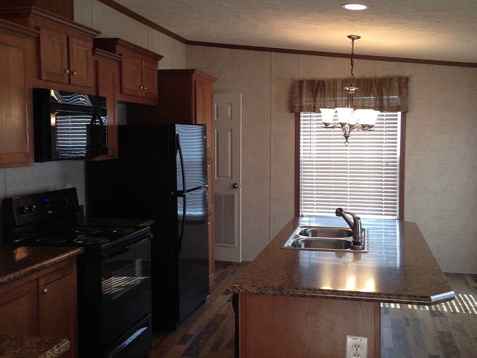 2nd image of 4621 S Maze Dr