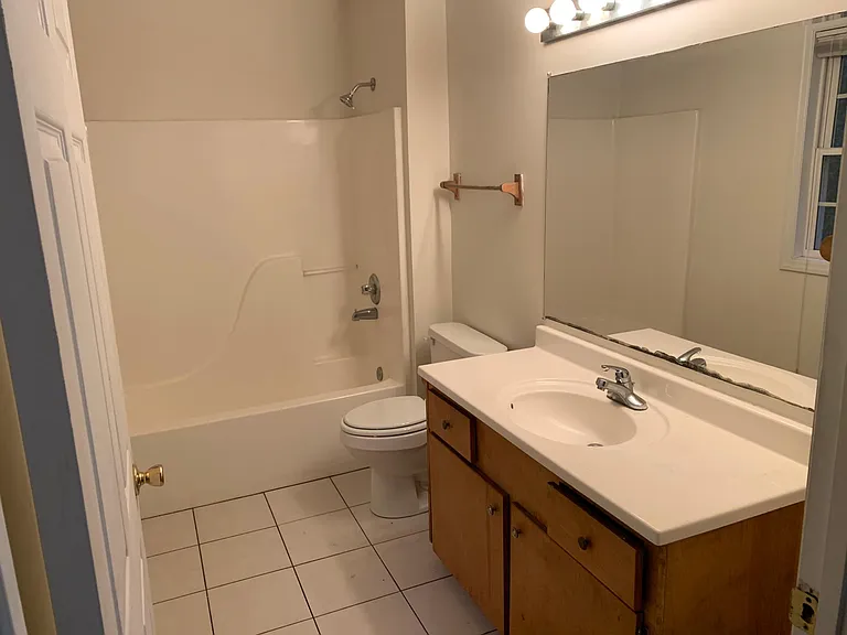 1541 Kathleen Dr — Photo 11