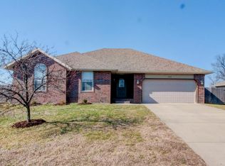 757 N Delaware Ave, Republic, MO 65738