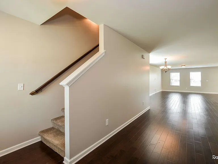 120 Winstead Cir — Photo 5