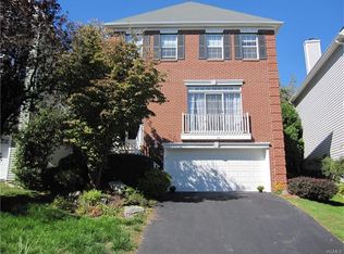 164 Benefield Blvd, Peekskill, NY 10566