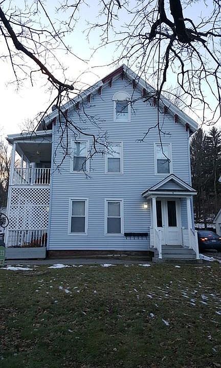 2nd image of 19 Pleasant St