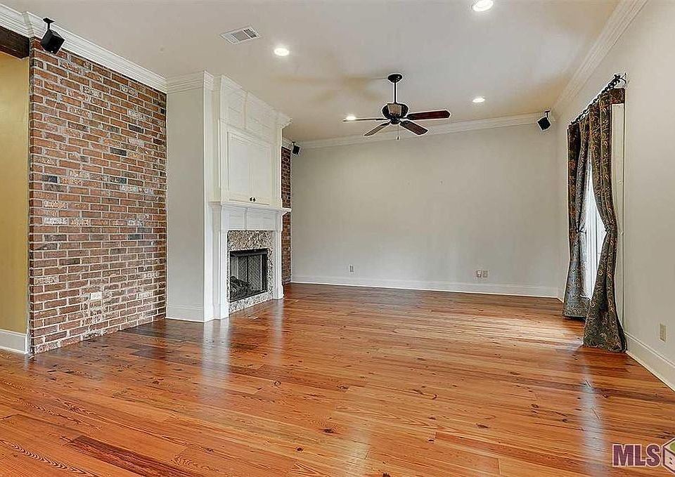 1st image of 15080 Stablewood Ct