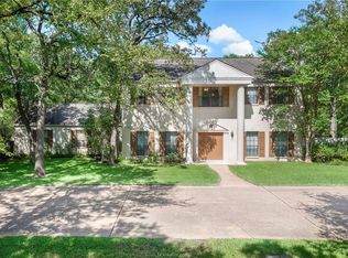 1605 Frost Dr, College Station, TX 77845