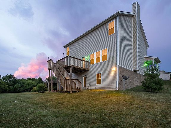 2nd image of 958 Cobble Dr