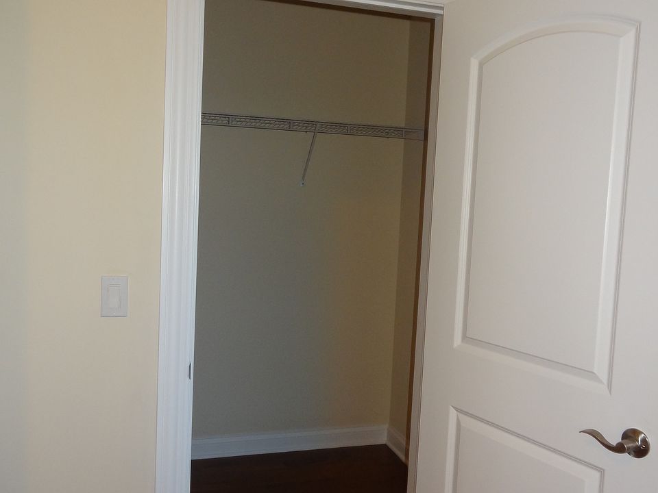 1st image of 2609 W Belmont Ave Unit 401W