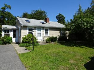 3 Juniper St, Wareham, MA 02571
