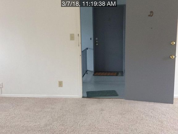 5th image of 1417 Ocean Park Blvd APT D
