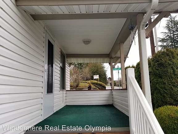 3rd image of 1524 State Ave NE