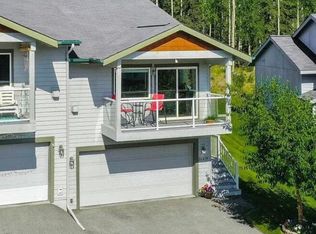 20435 Icefall Dr, Eagle River, AK 99577