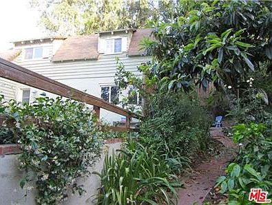 4th image of 4015 Avenida Del Sol