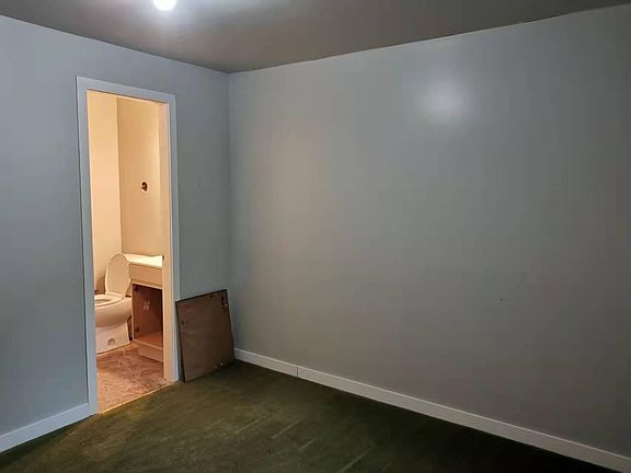 2nd image of 33025 14th Ave
