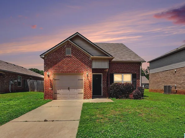 799 The Heights Ln, Calera, AL 35040