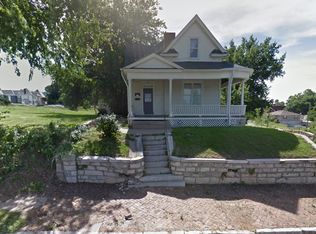 112 S 17th St, Saint Joseph, MO 64501