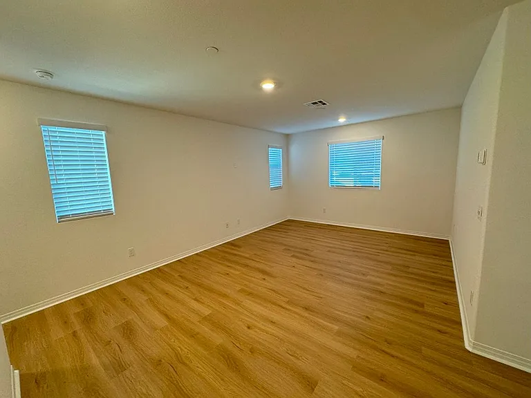 36612 Desert Tortoise Rd — Photo 6