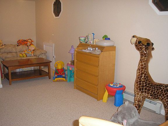 huge bonus rm, used as 4th bdrm