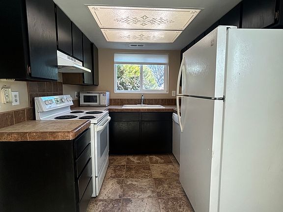 4th image of 4651 S Quail Vista Ln APT H
