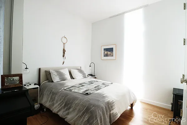 Rented by City Connections Realty | media 4