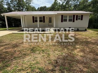 2871 Johnson Rd, Gadsden, AL 35901