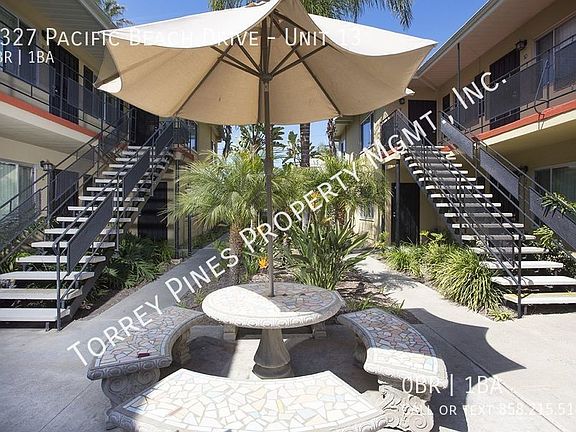3rd image of 1327 Pacific Beach Dr #13