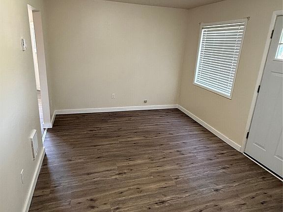 5th image of 1216 N 1ST Avenue