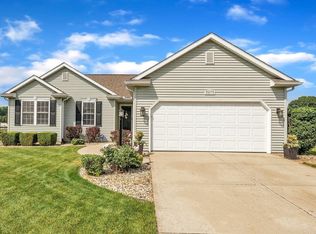 55678 Wild Game Dr, Osceola, IN 46561
